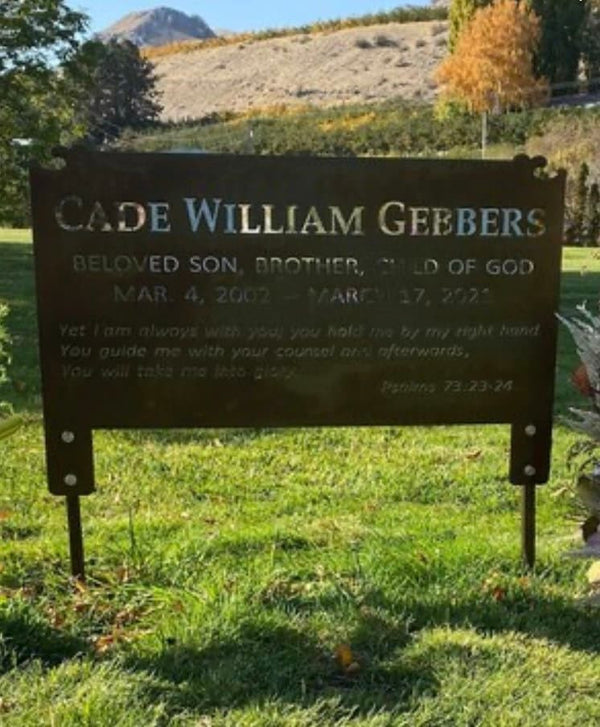 Metal memorial sign with 2 bolt on stakes