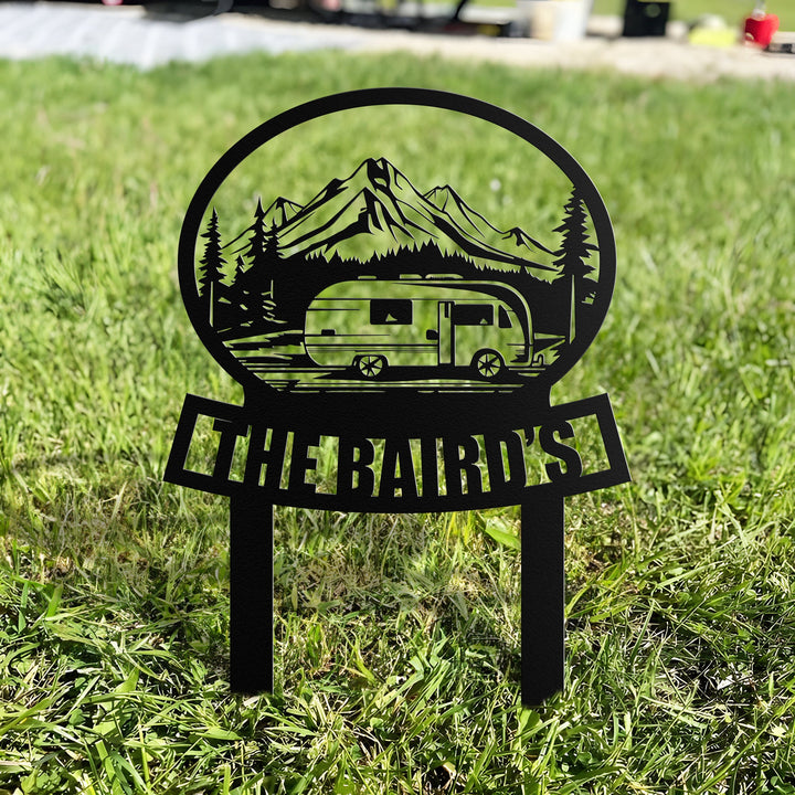 Happy Campers Yard sign, Camping Sign, Camper Decor, RV Decor, Family Name Sign, Anniversary Gift, Personalized Campsite Flag, Camping decor