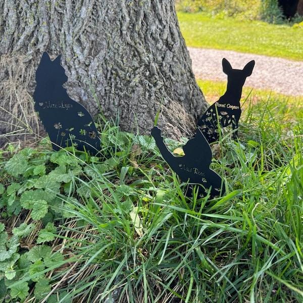 Custom Cat Memorial Stake, Cat Grave Marker, Cat Breed Metal Sign, Pet Memorial Gift, Pet Memorial Plaque, Remembrance Stake, Pet Loss Gift