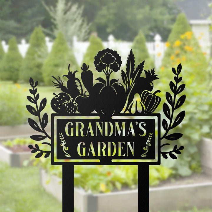Garden Sign Custom Vegetable Garden Stake, Personalized Garden Name Sign, Garden Decor, Gardeners Gift, Yard Sign, Gift for Mom Grandma