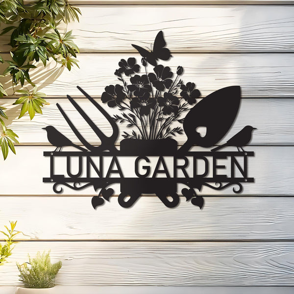Personalized Garden Tool Metal Wall Art, Customized Hanging Garden Decor, Family Name Sign, Outdoor Yard Gifts, Grandma Porch Decoration