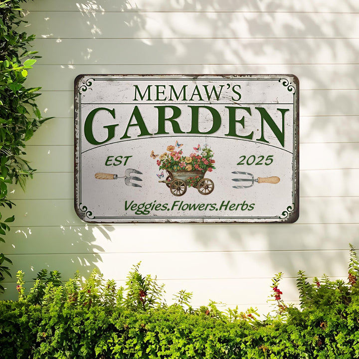 Personalized Garden Sign with Stake, Custom Metal Garden Name Sign, Flower with Stakes Garden Sign, Garden Decor, Yard Sign, Home Gift