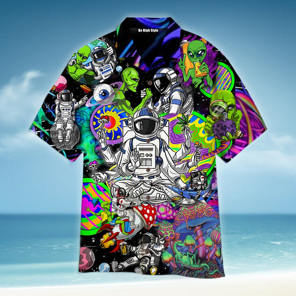 Hippie Astronaut And Alien Hawaiian Shirt | HW4838