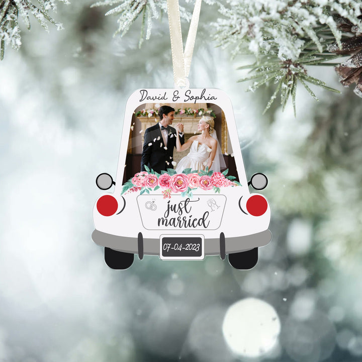 Couple Photo Ornament, Custom Married Ornament, Engagement Ornament, Photo Ornament, Newlywed Car Ornament, Christmas Ornament, Wedding Gift