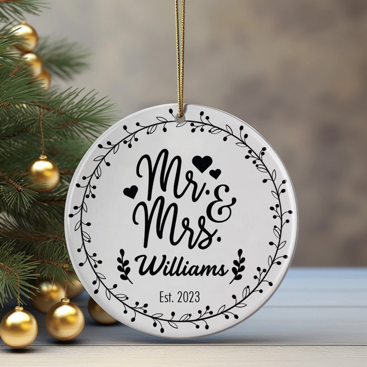 Custom Mr and Mrs Ornament, Christmas Keepsake Gifts, Engagement Gifts, Wedding Gifts, Personalized Engaged Ornament, Wedding Ornament