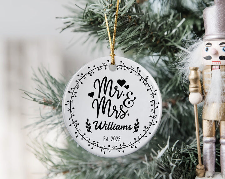 Custom Mr and Mrs Ornament, Christmas Keepsake Gifts, Engagement Gifts, Wedding Gifts, Personalized Engaged Ornament, Wedding Ornament