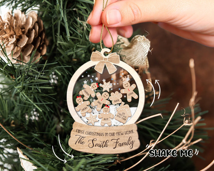 Personalized Family Shaker Ornament, Gingerbread Family Shake Ornament, Cookie Gingerbread Ornament, Christmas Gift, Family Ornament Gift