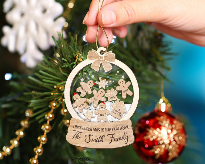 Personalized Family Shaker Ornament, Gingerbread Family Shake Ornament, Cookie Gingerbread Ornament, Christmas Gift, Family Ornament Gift